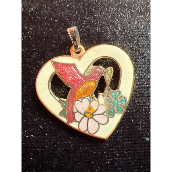 Heart Shaped Pendant With Enamel Hummingbird & Flower Design - Picture 2 of 6